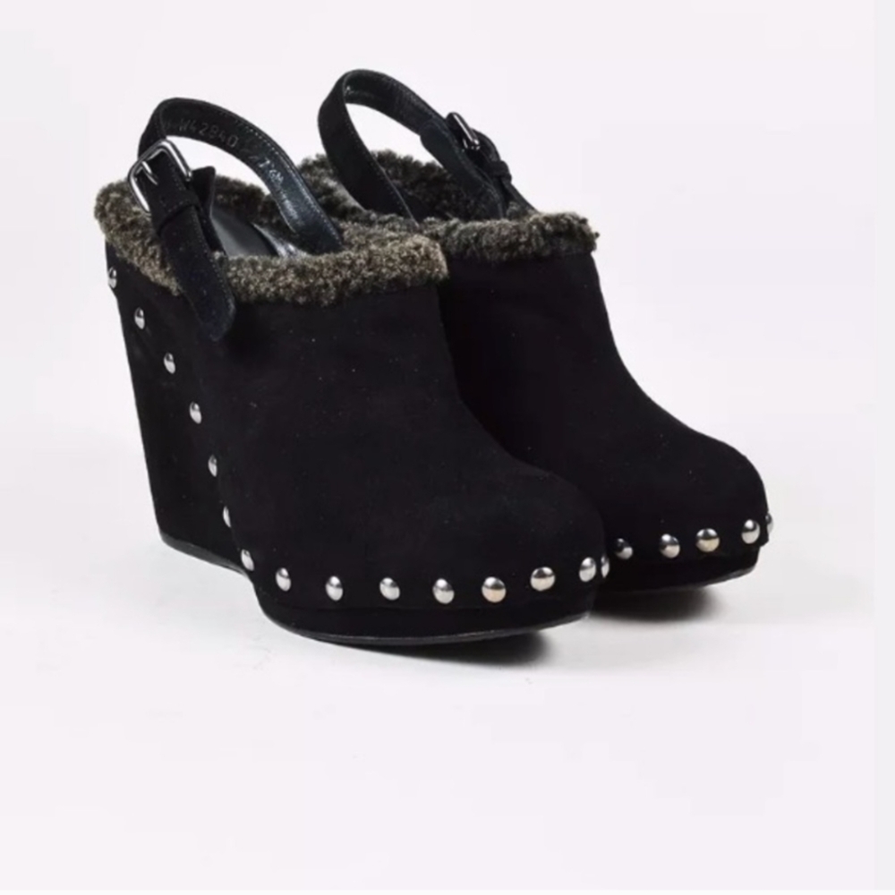 NWOT Stuart Weiztman Shearling Clogger Wedge Bootie Clogs